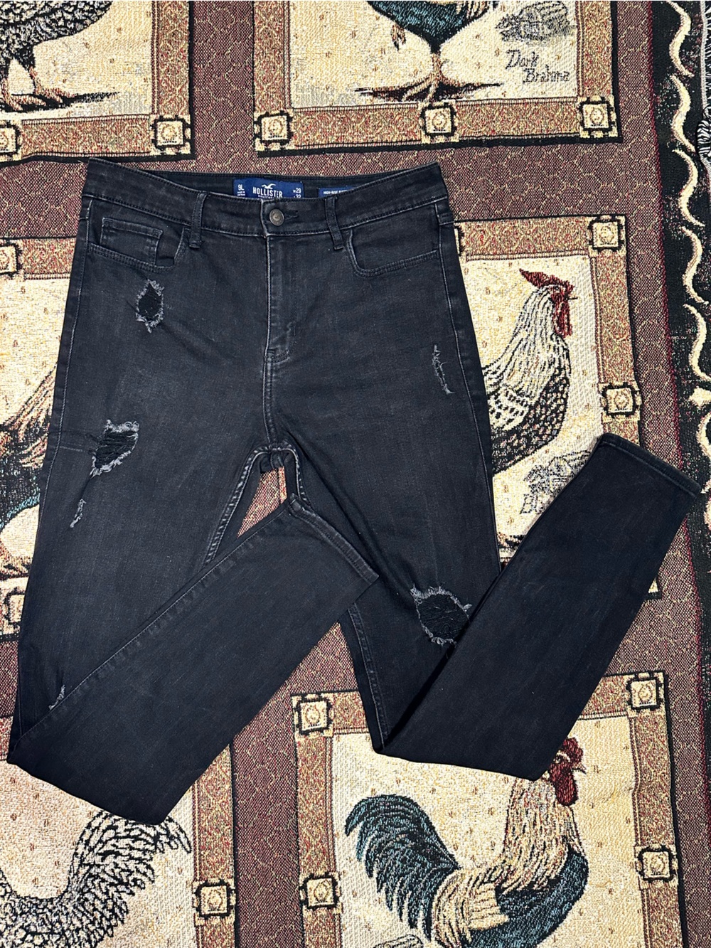 Men’s Hollister Black Skinny Jeans with Distressed Details
